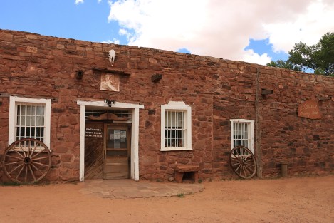 IMG_0450-HubbellTradingPostFrontDoorSMALL