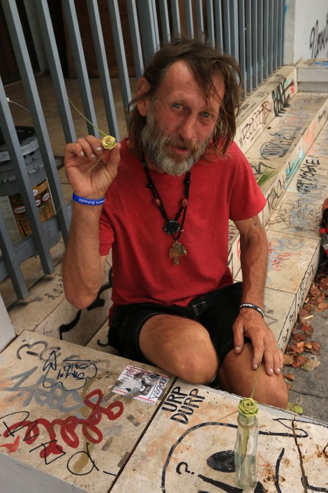 IMG_0947-WilliamTheRoseMan