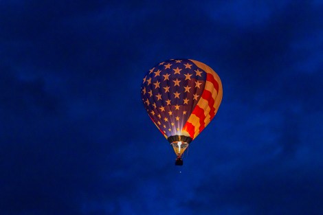 Dawn Patrol - 1/200 sec at f/4.0, ISO 6400 | EF 70-200mm f/4 L IS USM